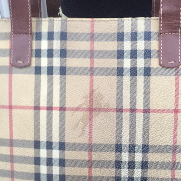 Burberry Nova Check Bag - Picture 3 of 8